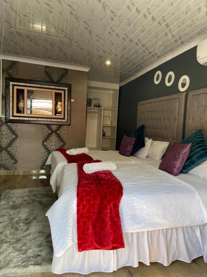 Nsuku Bed And Breakfast Thulamahashi Exterior photo